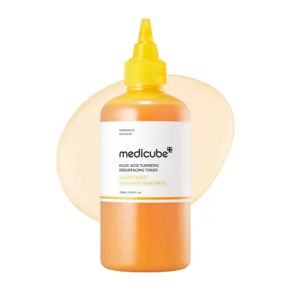 تونر کوجیک اسید و زردچوبه لایه بردار و روشن کننده مدی کیوب medicube Kojic Acid Turmeric Smoothing Toner