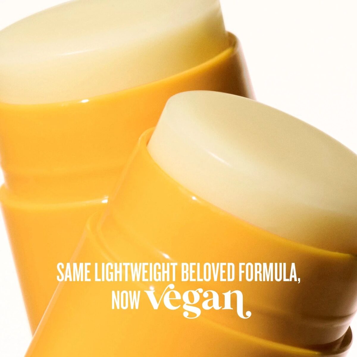 کره لب مرطوب و ترمیم کننده سول دو ژانیرو SOL DE JANEIRO Brazilian Kiss Cupuaçu Lip Butter - Image 4